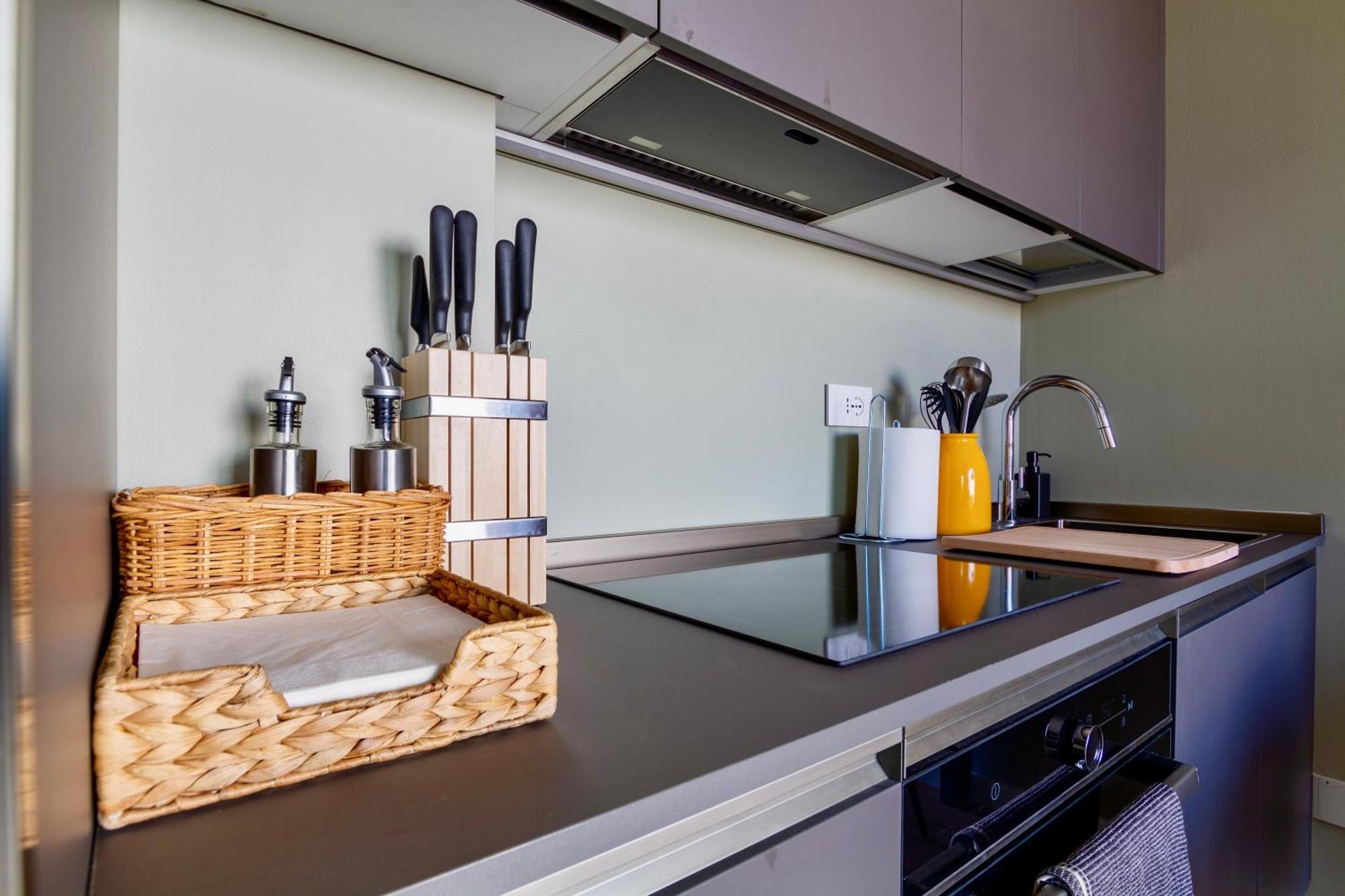 Urban Luxury - Bright And Central Apartment Milan Exterior photo